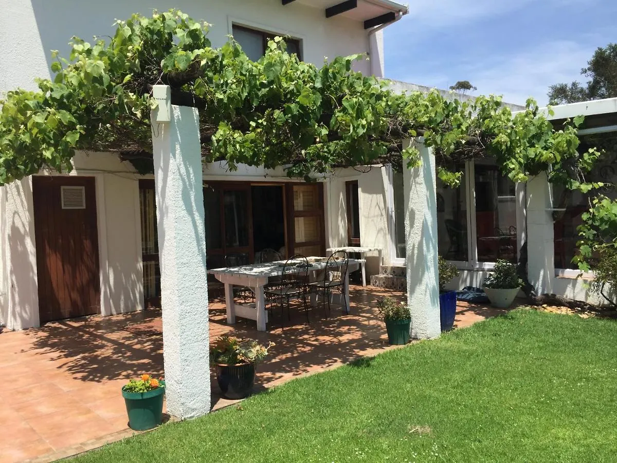 *** Gasthuis Blue Skies Country House Lorraine Zuid-Afrika